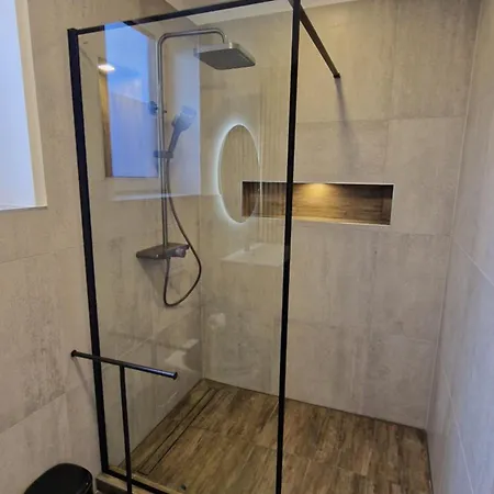 Vivien 3* Zlín