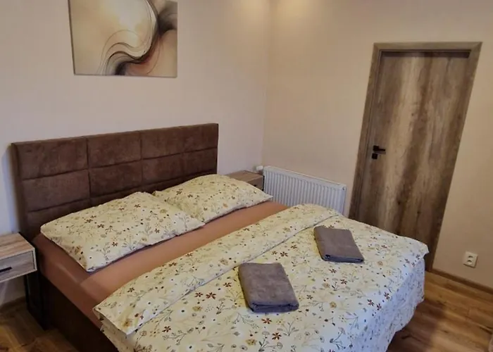 Vivien 3* Zlin